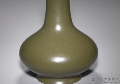 图片[3]-Long-necked vase with tea-dust glaze, Qing dynasty, Qianlong reign (1736-1795)-China Archive